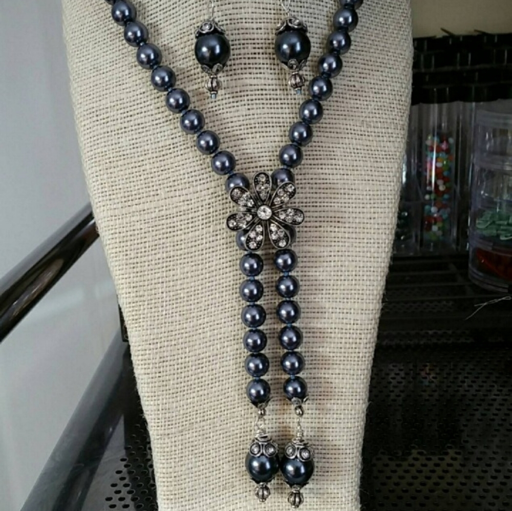 Necklace and earrings